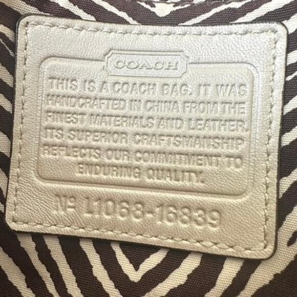 Coach Python Straw Natalie Tote - Picture 3 of 8